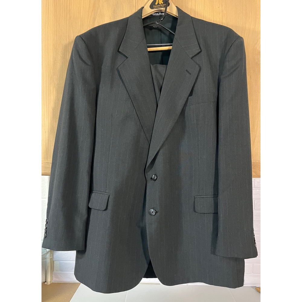 Kilburne and Finch Suit Mens 46L W40 Gray Excellent Wool Blend Pinstripe 2pc